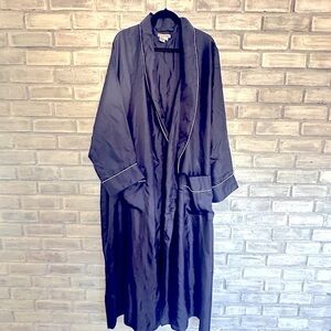 WinterSilks Navy Robe